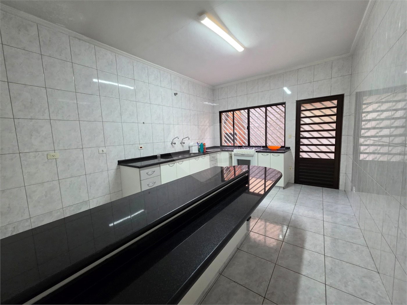 Sobrado à venda com 3 quartos em Vila Rica, São Paulo, SP