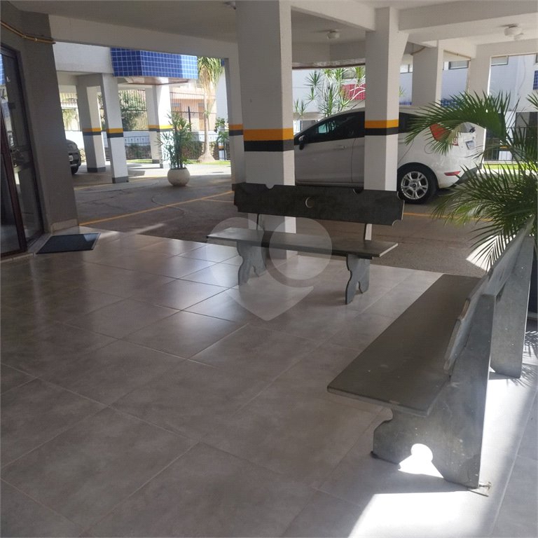 Apartamento à venda com 2 quartos, sendo 1 suíte,  em Estância Itaguaí, Caldas Novas, GO