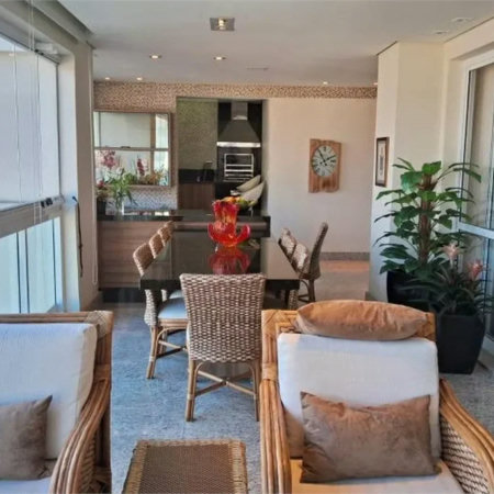 Apartamento à venda com 4 suítes em Vila Andrade, São Paulo, SP
