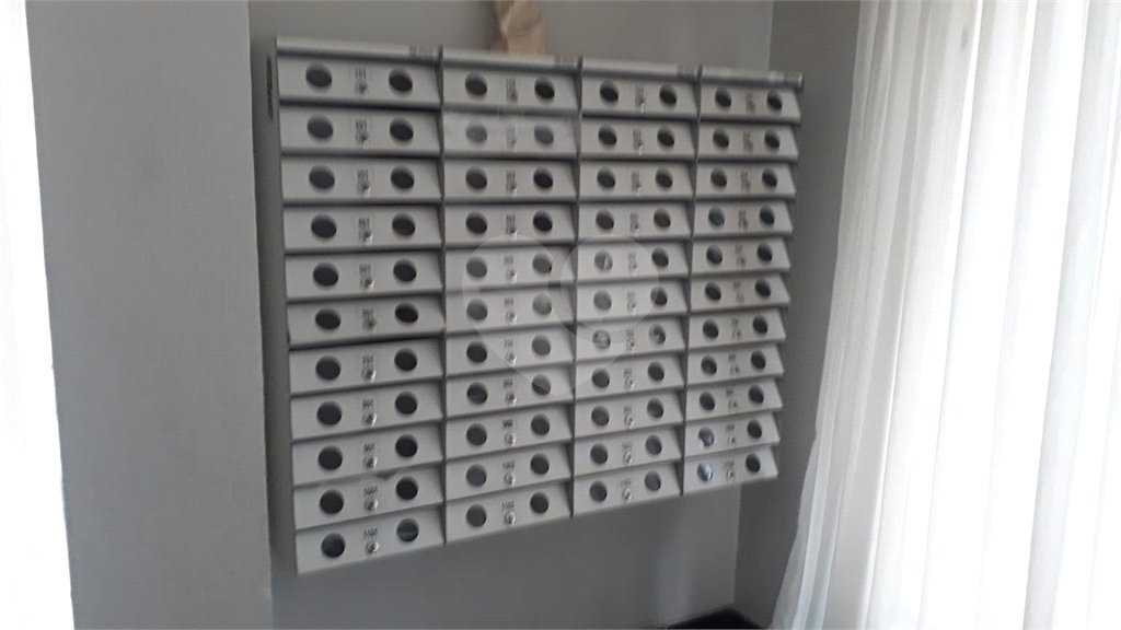 Venda apartamento 2 dormitórios, vaga de garagem fixa, lazer completo. Campo Belo. SP.