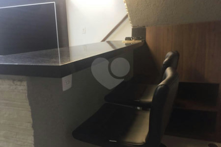 Sobrado à venda com 2 quartos em Santana, São Paulo, SP