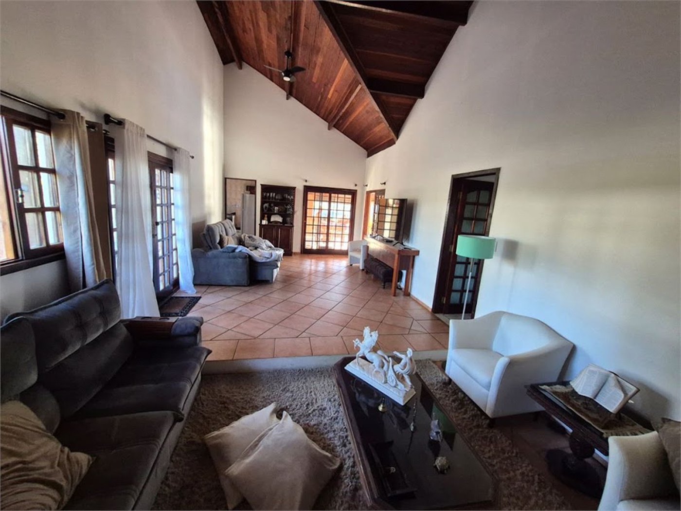 Chácara com 3 dormitórios à venda, 1200 m² por R$ 870.000,00 - Condomínio Ninho Verde II - Pardinho/SP