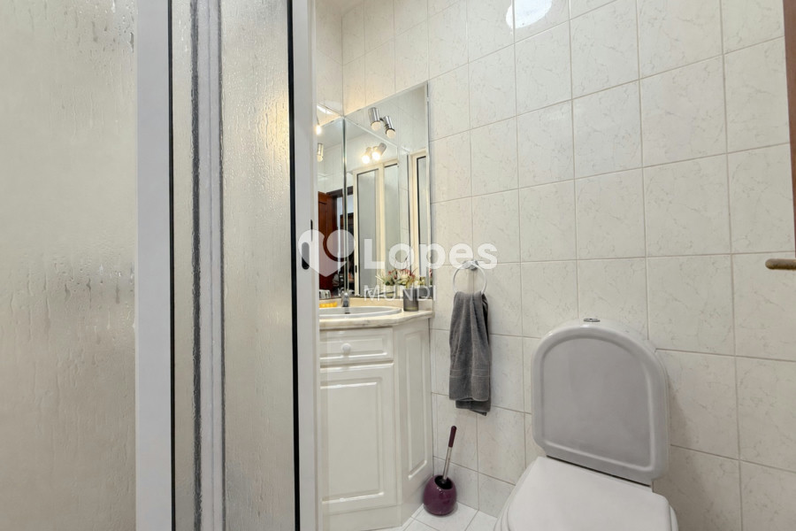 Apartamento T3 à venda em Rio Tinto, Gondomar, Portugal – Mobiliado