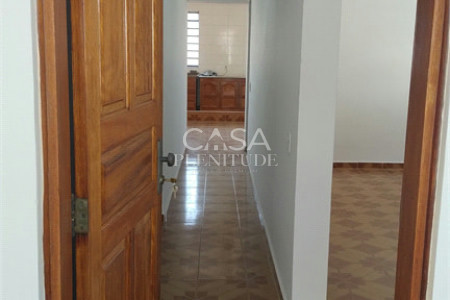 Casa à venda com 4 quartos, sendo 1 suíte, em Jardim Itanguá, Sorocaba, SP