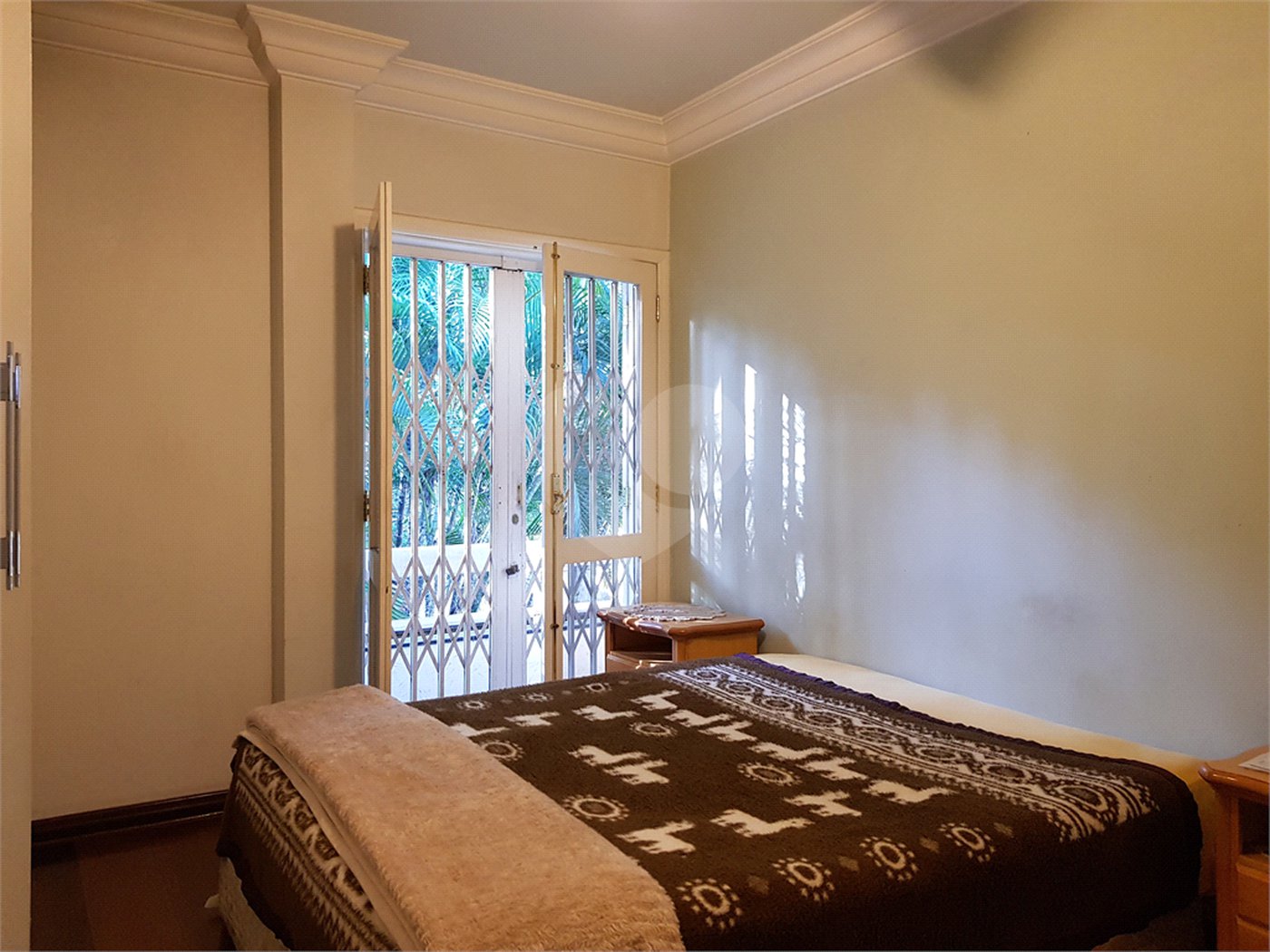 Sobrado à venda com 4 quartos, sendo 2 suítes, em Jardim Marajoara, São Paulo, SP