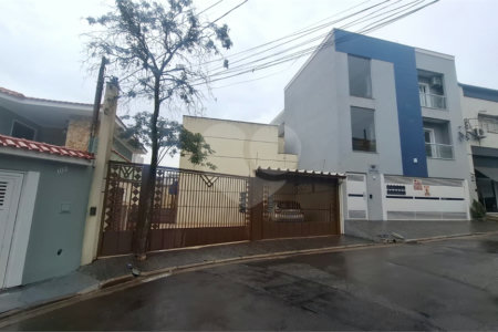Casa em condomínio à venda com 2 quartos em Parque Vitória, São Paulo, SP