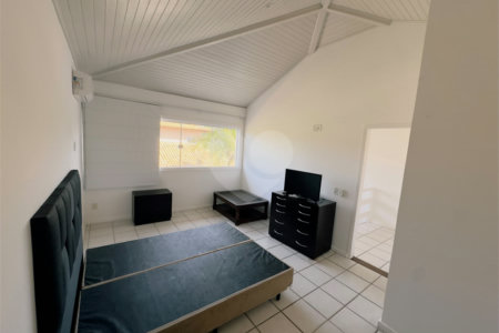 Casa em condomínio à venda com 4 quartos, sendo 3 suítes, em Manguinhos, Armação dos Búzios, RJ
