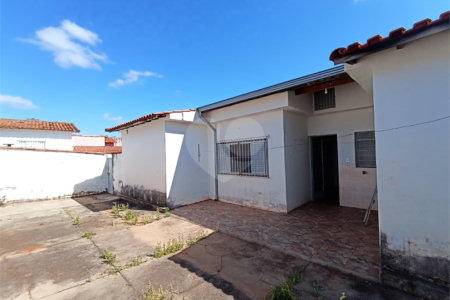 Casa à venda com 6 quartos, sendo 2 suítes, no Centro, Itapetininga, SP
