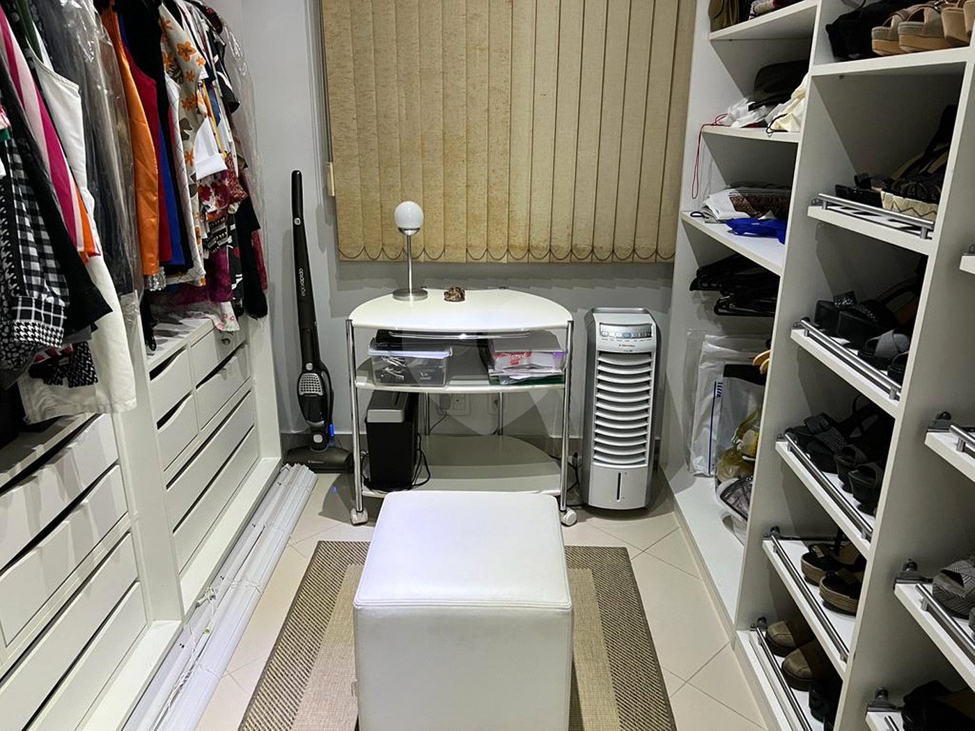 Apartamento à venda com 3 quartos, sendo 1 suíte, em Jardim Caboré, São Paulo, SP