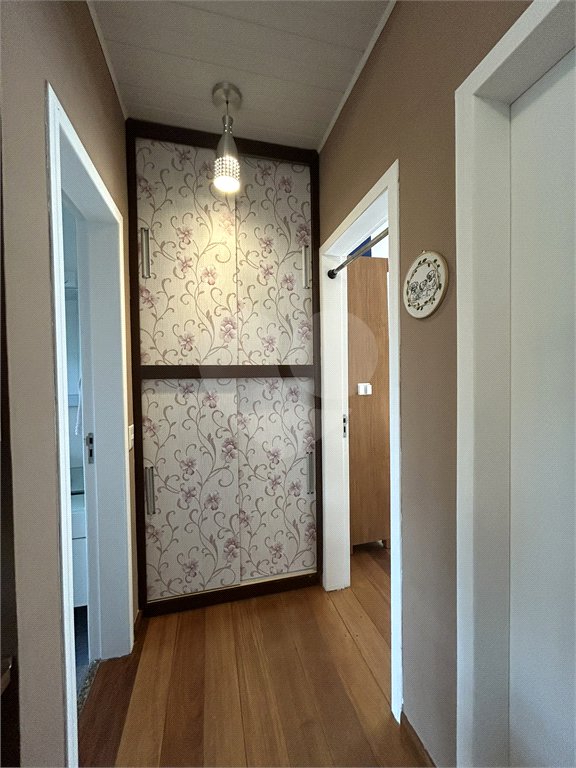 Casa à venda com 3 quartos, sendo 1 suíte, no condomínio Alpes da Cantareira, Mairiporã - SP