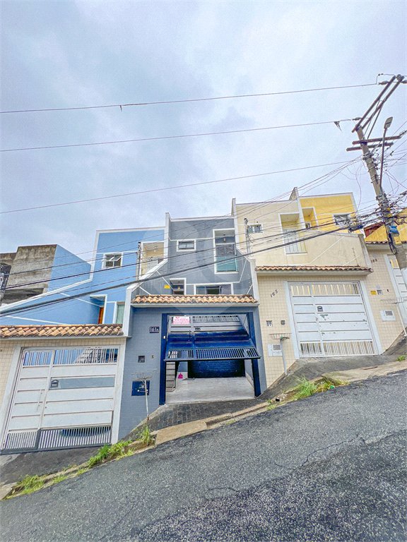 Sobrado à venda com 3 quartos, sendo 1 suíte,  em Tremembé, São Paulo, SP