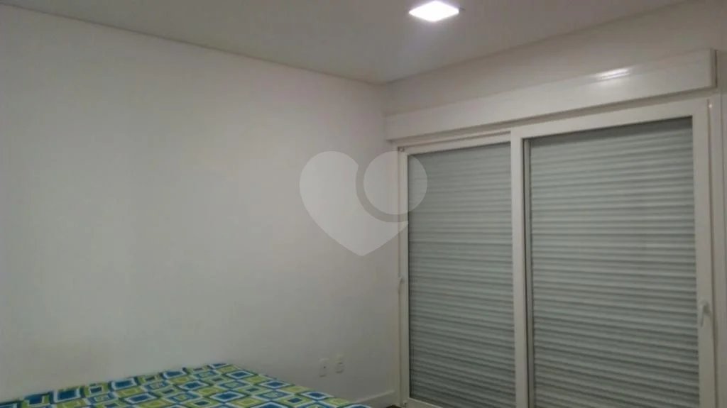 Sobrado à venda com 3 suítes em Tremembé, São Paulo, SP