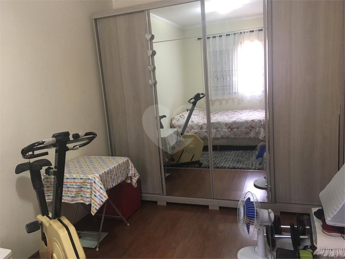 Casa à venda com 3 quartos, sendo 1 suíte, no condomínio Morada de Itapuã, São Paulo - SP
