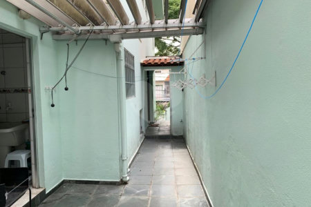 Casa à venda com 3 quartos, sendo 1 suíte,  em Bosque da Saúde, São Paulo, SP