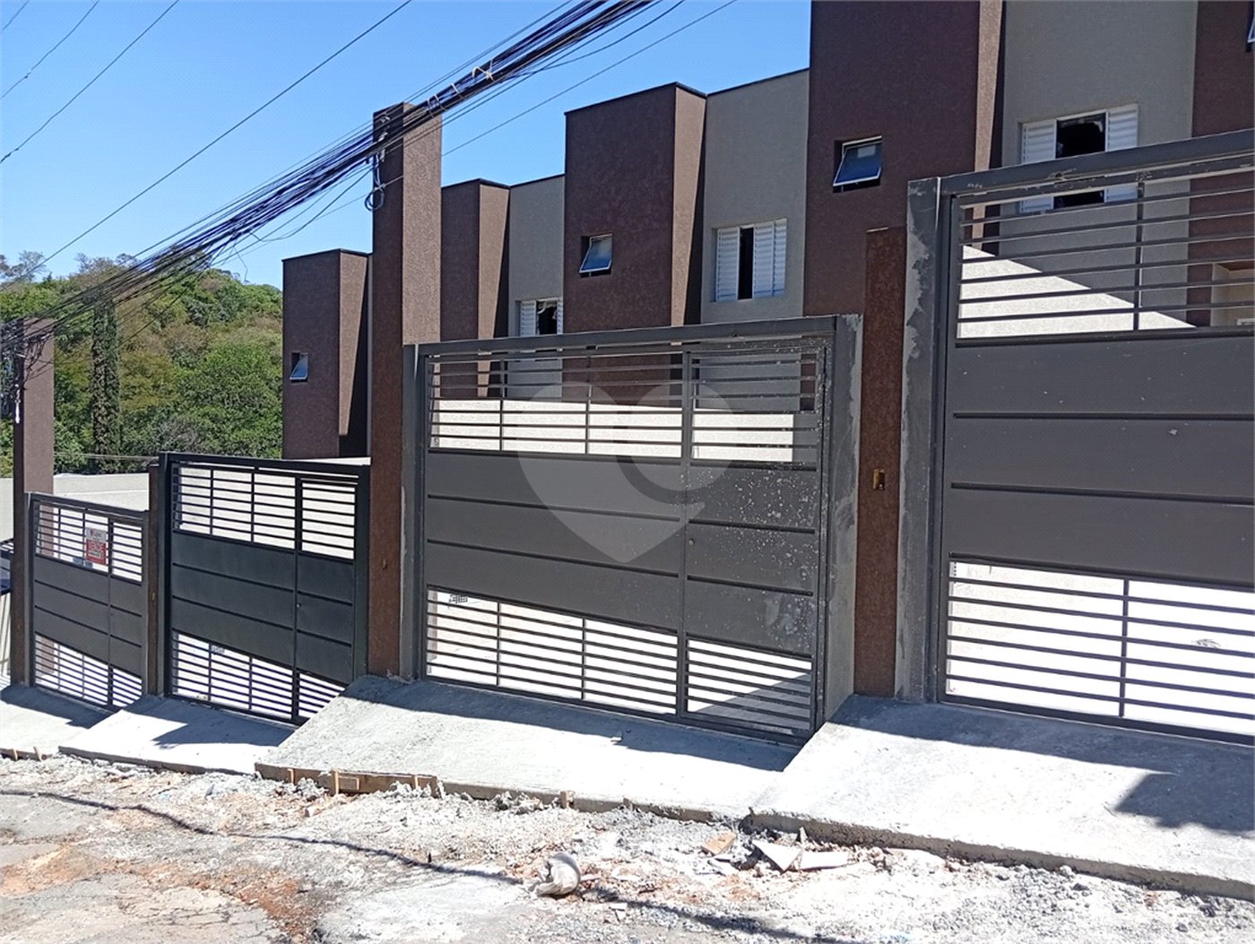 Sobrado à venda com 2 quartos, sendo 1 suíte,  em Vila Clarice, São Paulo, SP