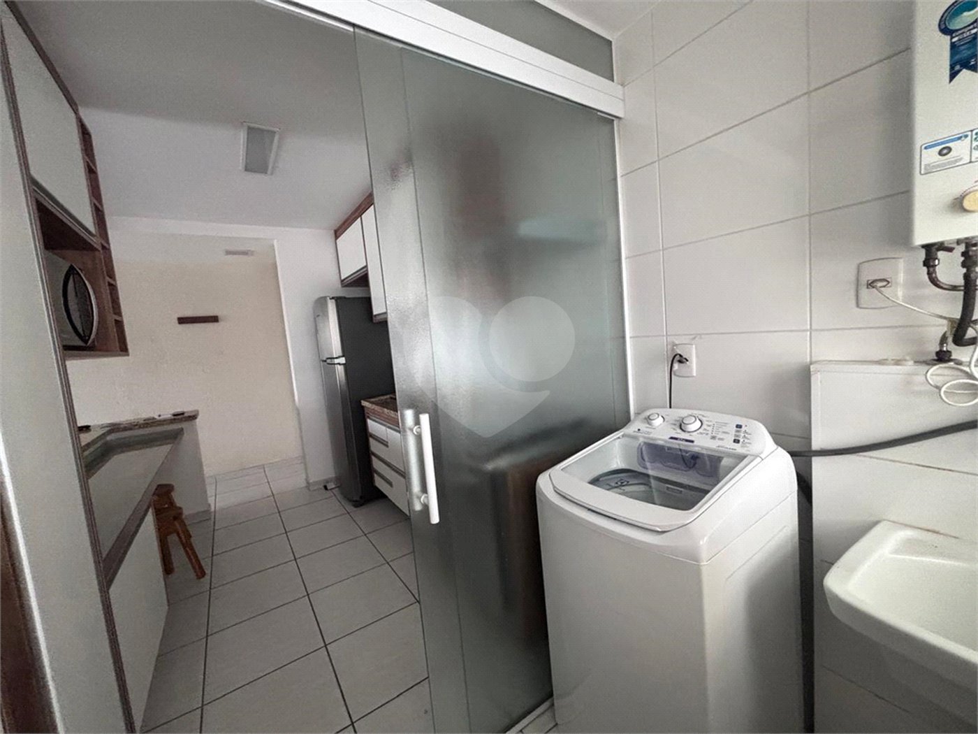 Apartamento à venda com 3 quartos, sendo 1 suíte,  em Parque Três Meninos, Sorocaba, SP