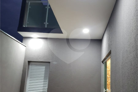 Sobrado à venda com 3 quartos, sendo 1 suíte,  em Residencial Jardim Nathália, Sorocaba, SP