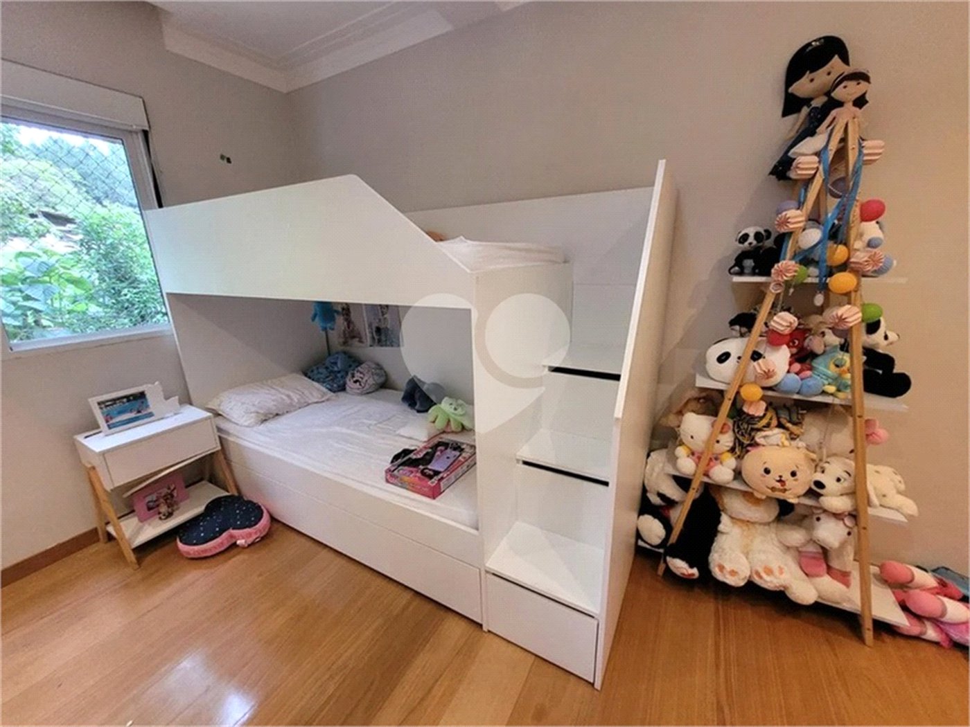 Casa à venda com 3 suítes no condomínio Parque Petrópolis 4 Secção, Mairiporã - SP
