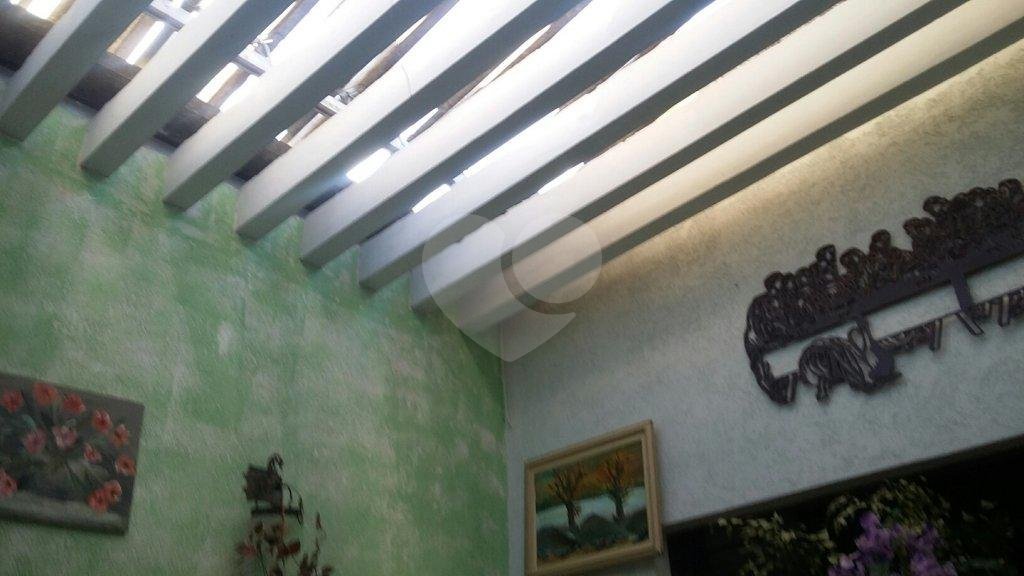 Casa Térrea à venda ou para alugar com 3 quartos, sendo 1 suíte, em Vila Galvão, Guarulhos, SP
