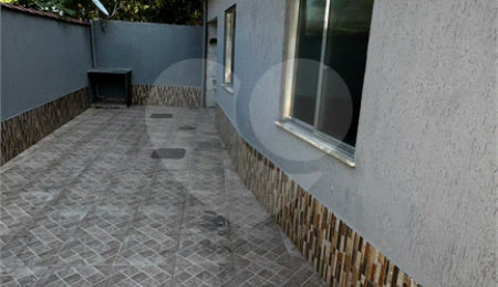 Casa à venda com 3 quartos em Pedra de Guaratiba, Rio de Janeiro, RJ