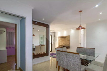 Apartamento à venda com 3 quartos, sendo 1 suíte,  em Vila Regente Feijó, São Paulo, SP