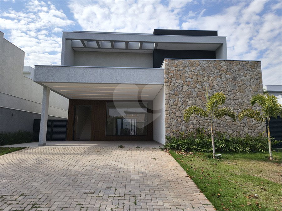 Casa à venda com 3 suítes no condomínio Alphaville Nova Esplanada 4, Votorantim - SP