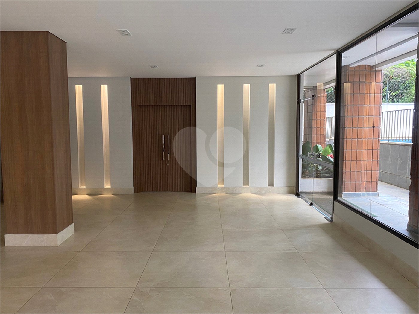 Apartamento à venda com 3 quartos, sendo 2 suítes, em Brooklin Paulista, São Paulo, SP