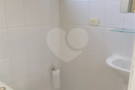 Casa à venda com 3 quartos, sendo 1 suíte,  em Vila Suissa, Mogi das Cruzes, SP