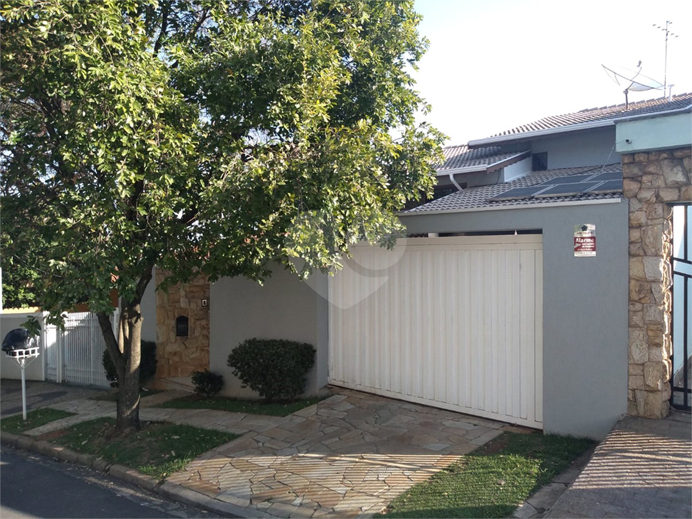 Casa à venda com 3 quartos, sendo 1 suíte, em Jardim Novo Horizonte, Valinhos, SP