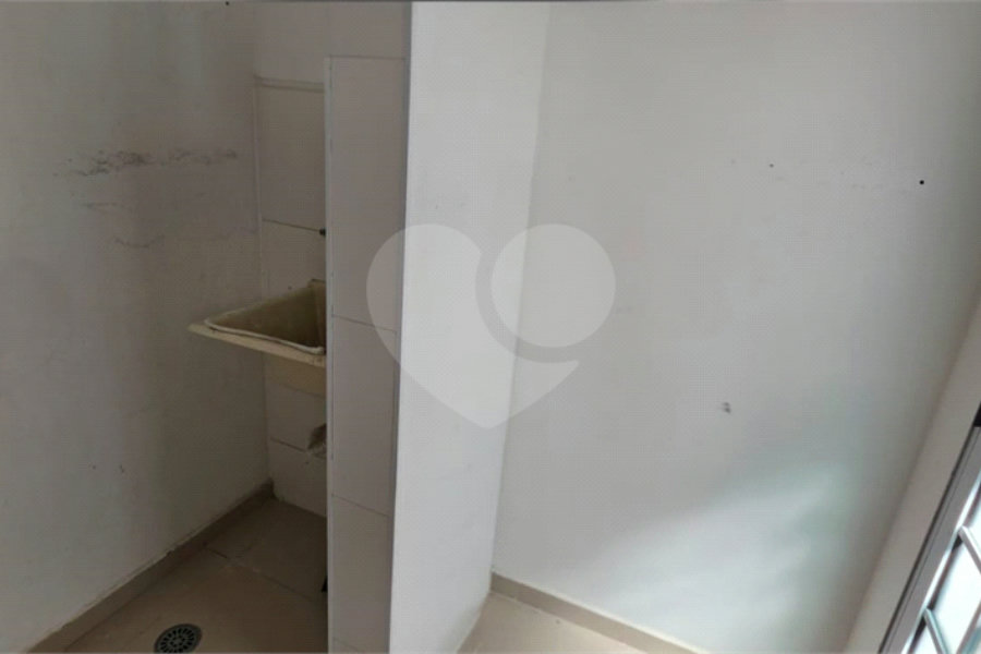 Casa Térrea à venda ou para alugar com 8 quartos, sendo 4 suítes, em Vila Pereira Barreto, São Paulo, SP