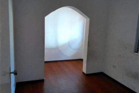 Casa à venda com 3 quartos em Jardim Gilda Maria, São Paulo, SP