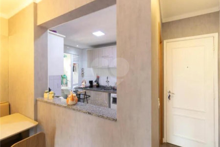 Apartamento à venda com 3 quartos, sendo 1 suíte, em Vila Mariana, São Paulo, SP
