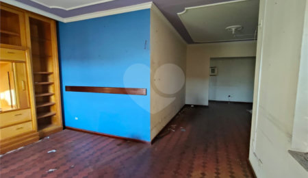 Casa à venda com 3 quartos, sendo 1 suíte,  no Centro, Itapetininga, SP