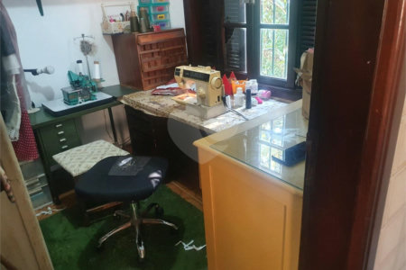 Casa à venda com 4 quartos, sendo 1 suíte, em Rolinópolis, São Paulo, SP