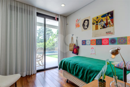 Casa à venda com 3 suítes em Alto da Boa Vista, São Paulo, SP