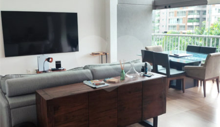Apartamento à venda com 1 suíte em Indianópolis, São Paulo, SP
