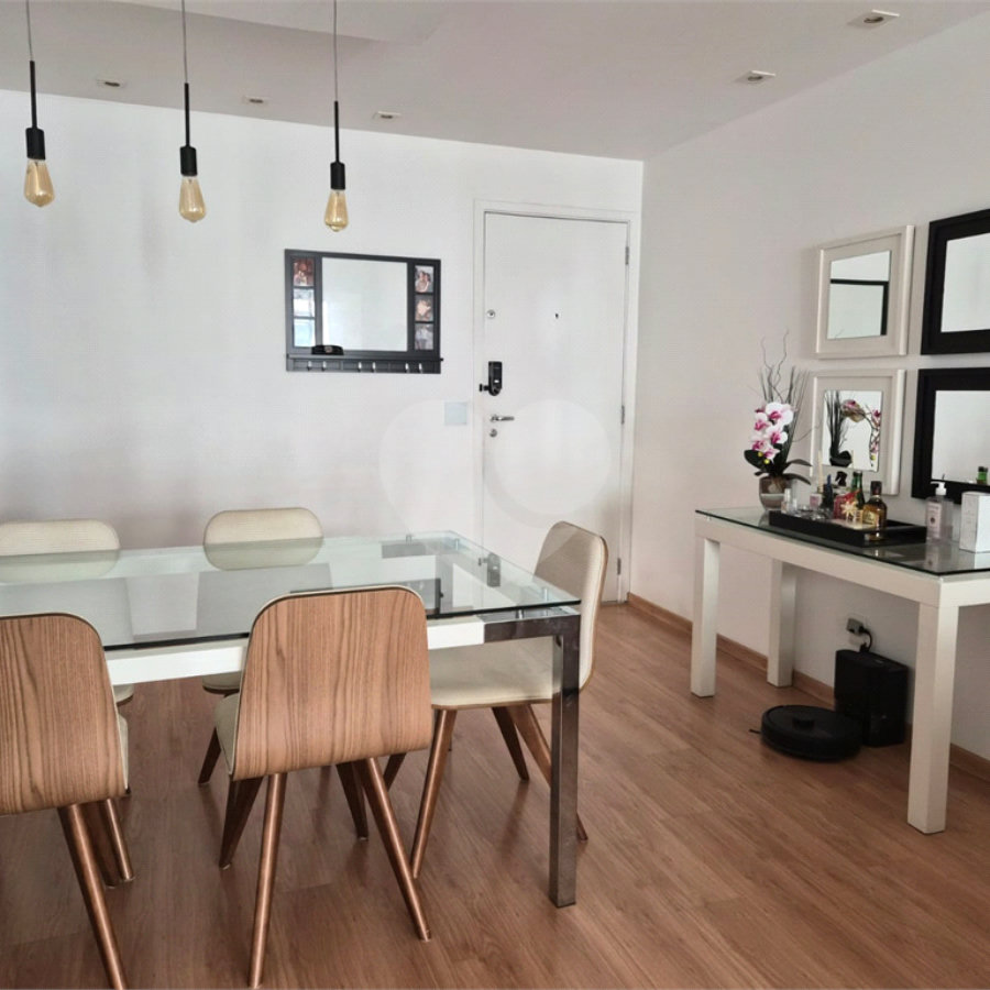 Apartamento à venda com 2 quartos, sendo 1 suíte, em Pinheiros, São Paulo, SP