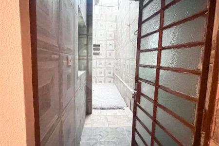 Casa à venda com 4 quartos, sendo 2 suítes, em Jardim São Paulo(zona Norte), São Paulo, SP