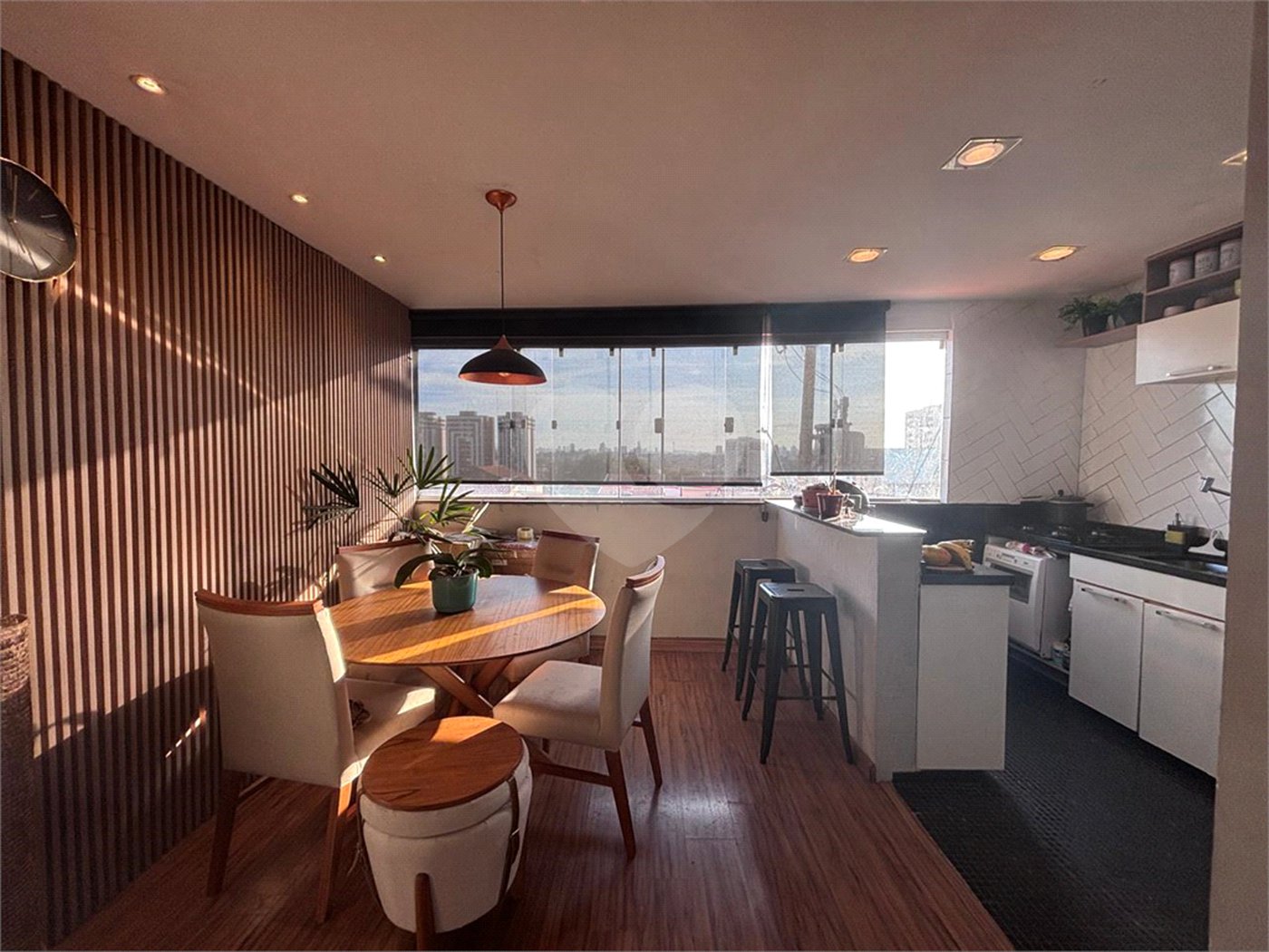 Casa à venda com 5 quartos, sendo 1 suíte, em Jardim Gonçalves, Sorocaba, SP