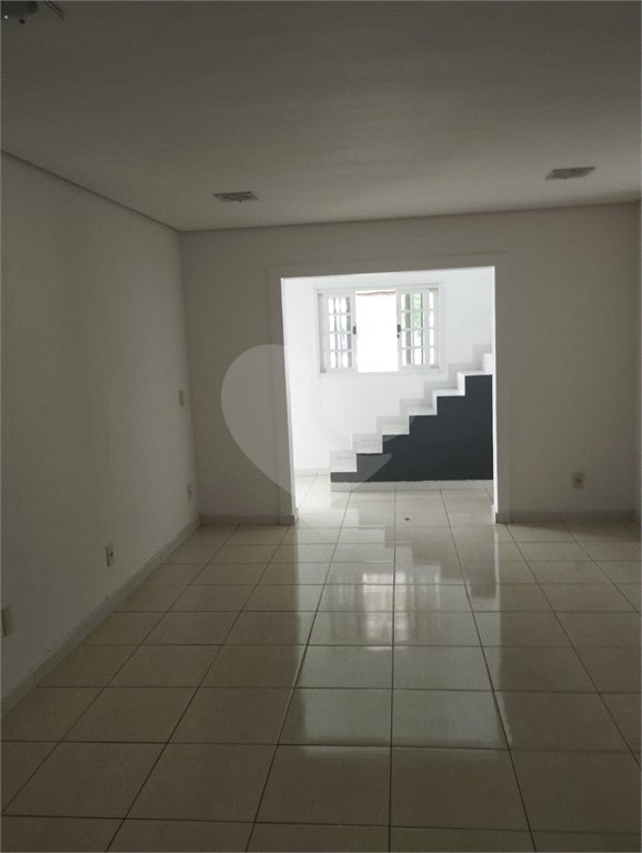 Casa à venda com 2 quartos em Vila Rica, São Paulo, SP