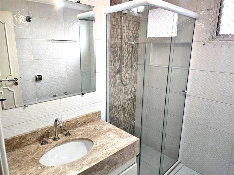 Apartamento para alugar com 3 quartos, sendo 1 suíte, em Alto da Boa Vista, São Paulo, SP