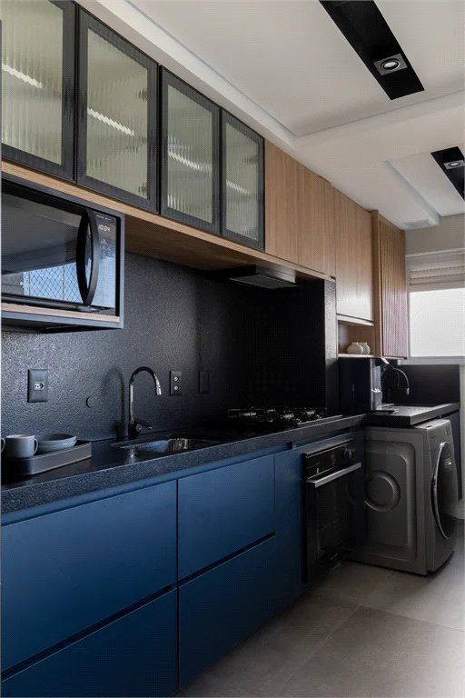Apartamento à venda com 3 quartos, sendo 1 suíte, em Alto da Lapa, São Paulo, SP