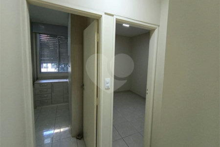 Apartamento à venda com 3 quartos, sendo 1 suíte, em Perdizes, São Paulo, SP
