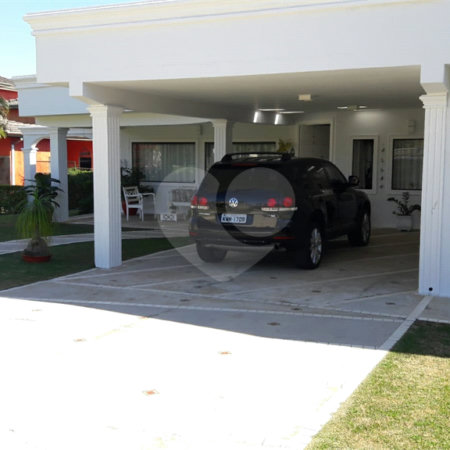 Casa à venda com 4 quartos, sendo 2 suítes, no condomínio Monte Belo, Salto - SP