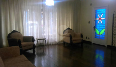 Sobrado à venda com 3 suítes em Santana, São Paulo, SP