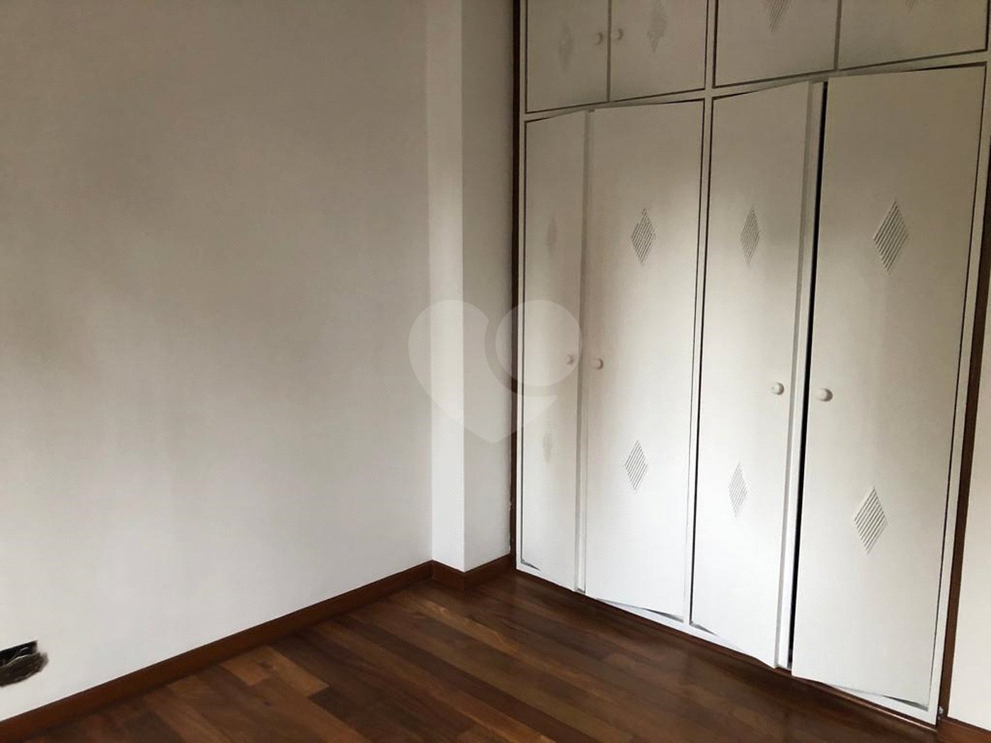 Apartamento à venda com 3 quartos, sendo 1 suíte, em Vila Andrade, São Paulo, SP