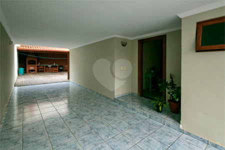 Casa Térrea à venda com 3 suítes em Jardim Petrópolis, São Paulo, SP