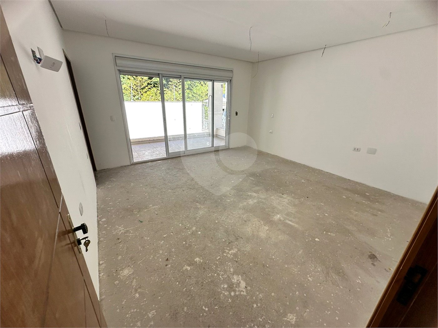 Casa à venda com 4 suítes no condomínio Villaggio Houda, São Paulo - SP