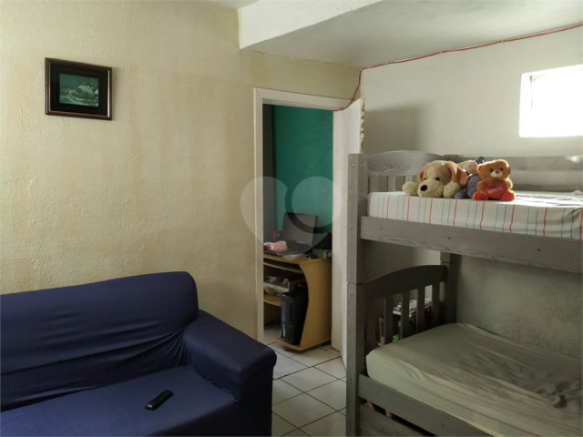 Sobrado à venda com 3 quartos em Chora Menino, São Paulo, SP