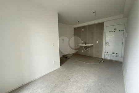 Apartamento à venda com 2 quartos, sendo 1 suíte,  em Vila Sorocabana, Guarulhos, SP